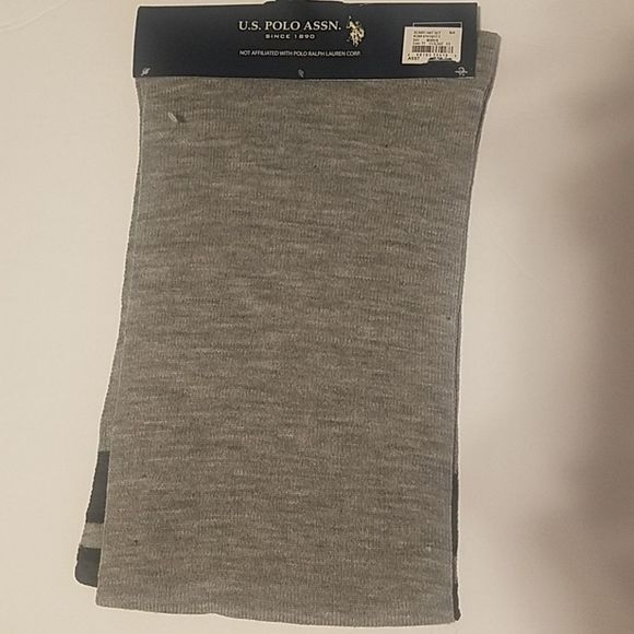 U.S. Polo Assn Scarf - Picture 3 of 3